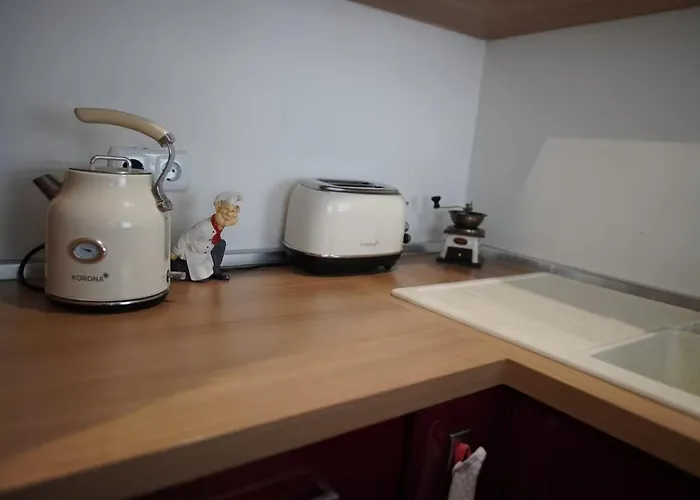 Appartement Calm Im Erdgeschoss Mit Eigenem Eingang *