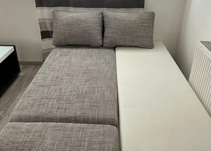 Appartement Calm Im Erdgeschoss Mit Eigenem Eingang *