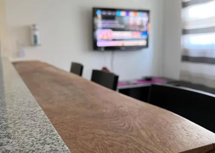 Calm Im Erdgeschoss Mit Eigenem Eingang Appartement Niederdorla